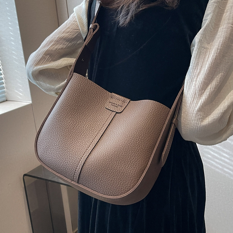Versatile small handbag for wo - Women Bags 2026 Trends 评论和价格