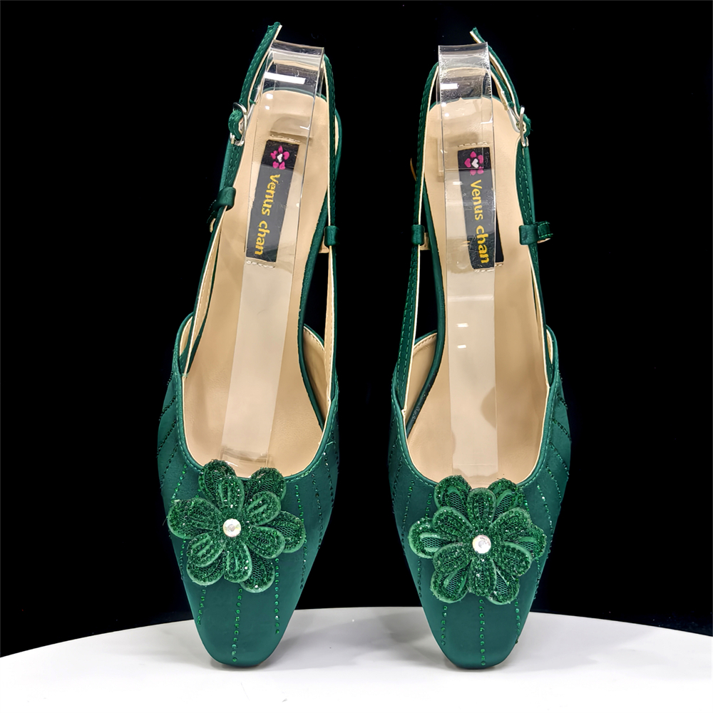 New Italian Pumps and Bag To P - Women Bags 2026 评论和价格